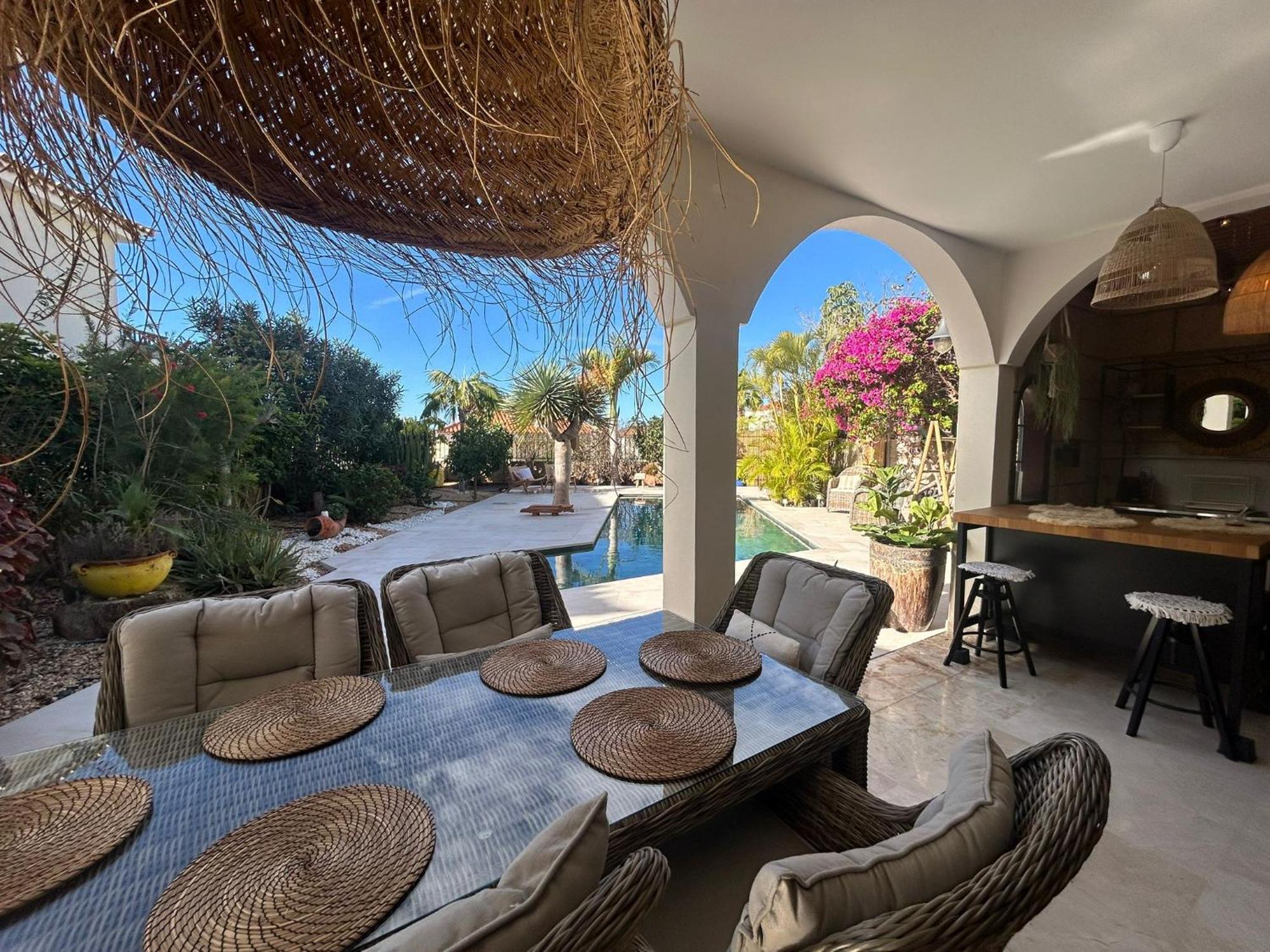 Villa Ibiza - Beautiful House With Private Pool Chayofa Exteriér fotografie