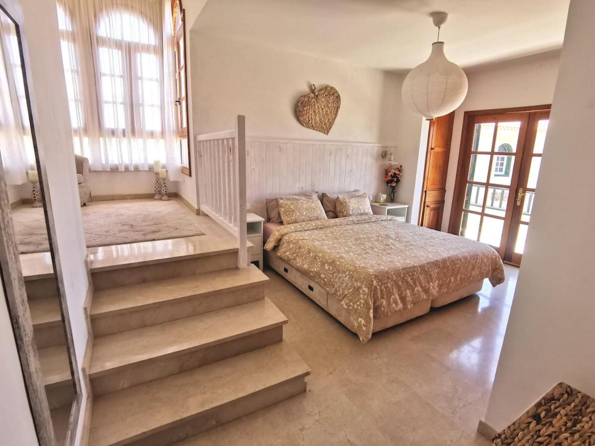 Villa Ibiza - Beautiful House With Private Pool Chayofa Exteriér fotografie